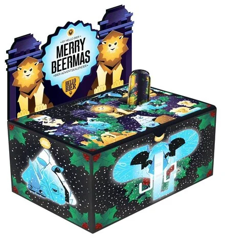 Merry Beermas 2025 bier adventskalender met kleurrijke doos, kerstillustraties en blikje bier.