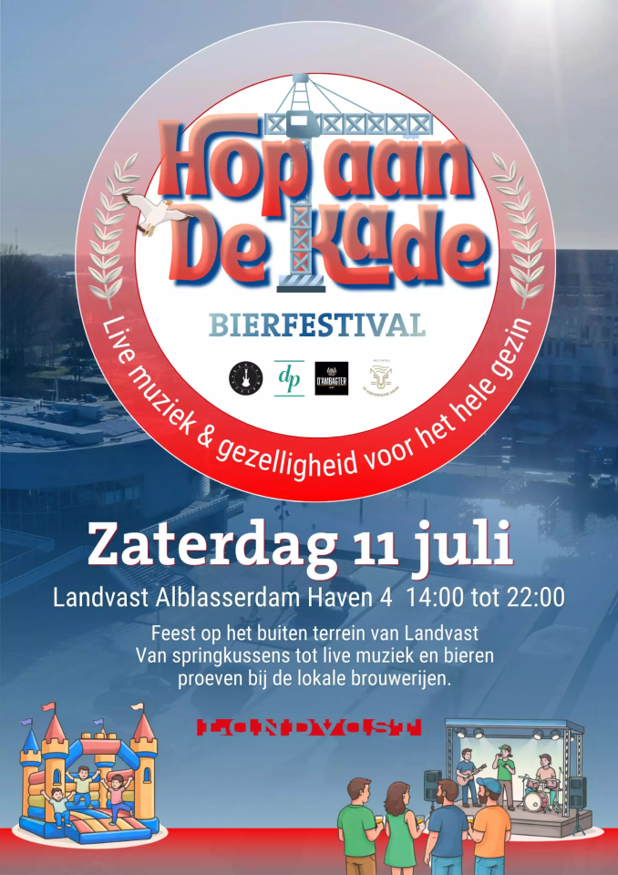 Poster voor De Kade bierfestival in Alblasserdam met datum zaterdag 11 juli en blauwe havenachtergrond.