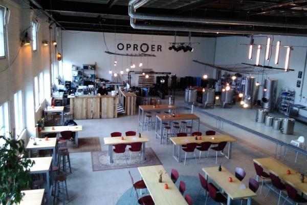 Utrechtse Bierbrouwers Festival Naborrel bij Oproer