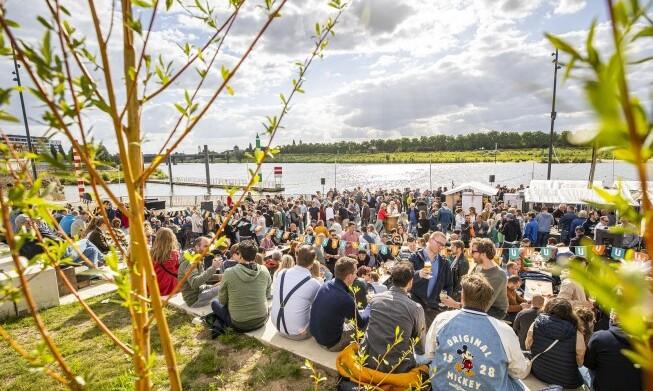 IJver Bierfestival in Venlo aan de Lage Loswal IJver Bierfestival in Venlo aan de Lage Loswal