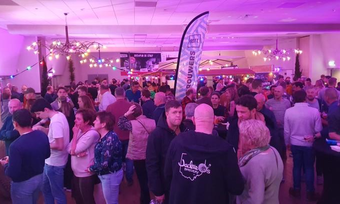 Ouddorps BierFestival sfeerimpressie