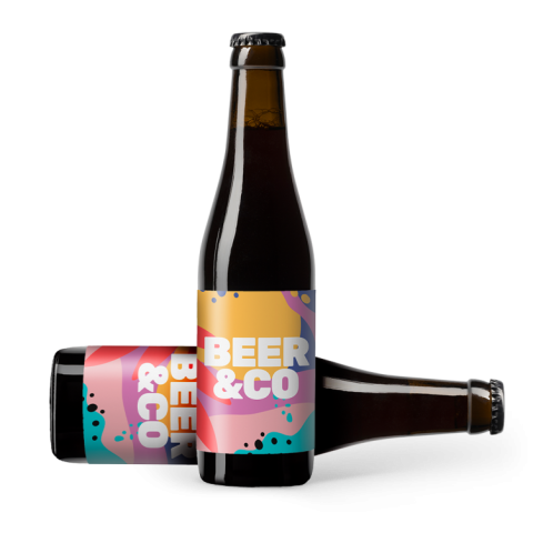 Staand en liggend flesje bier met zelf te ontwerpen etiket
