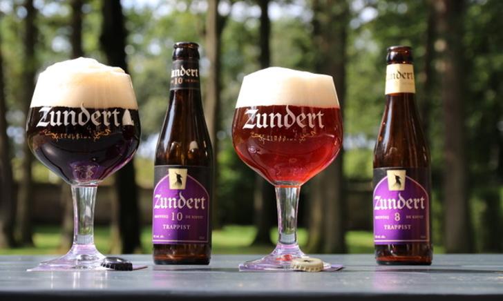 Twee Zundert Trappistenbieren van Brouwerij de Kievit Twee Zundert Trappistenbieren van Brouwerij de Kievit