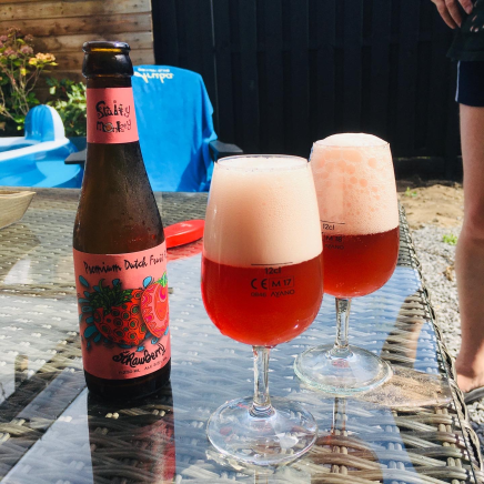 Fruity Monkey Beer strawberry
