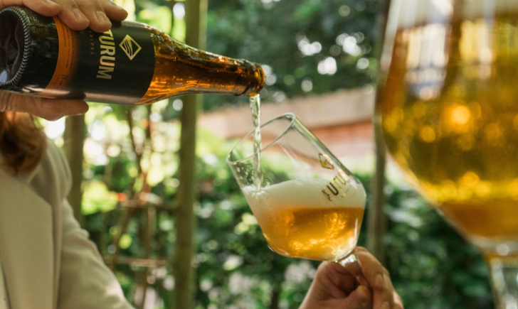 Toekomst de bier en glas