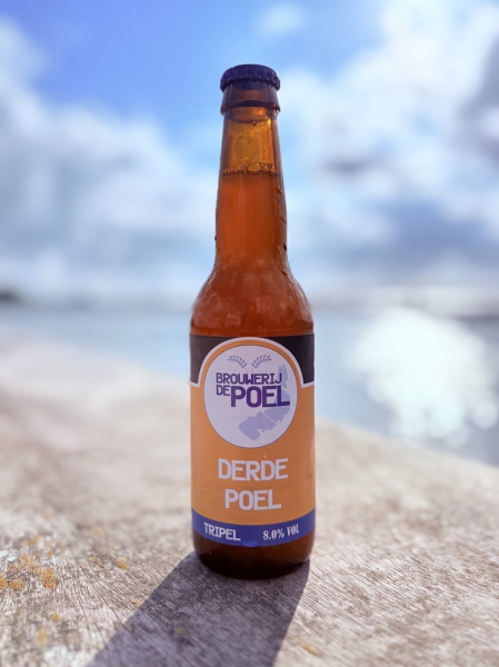Flesje bier van Brouwerij de Poel uit Langeraar