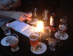 Kopstoten bij Hoppa! Biercafé