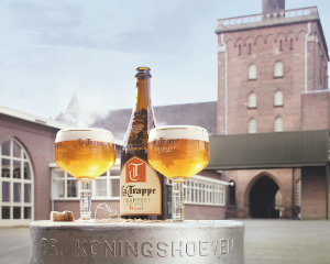 La Trappe Tripel bij Trappistenbrouwerij de Koningshoeven La Trappe Tripel bij Trappistenbrouwerij de Koningshoeven
