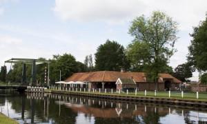 Mommeriete Brouwerij vanaf buiten Mommeriete Brouwerij vanaf buiten