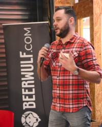 Nathan Hak van Beerwulf.com Nathan Hak van Beerwulf.com