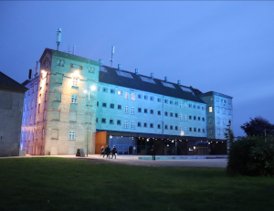 Voormalig gevangenis in horsens waar beers behind bars werd gehouden