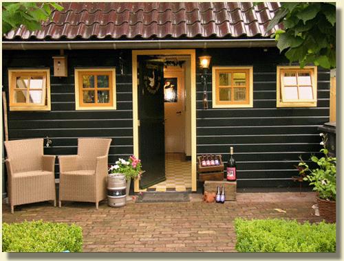 Brouwerij in de achtertuin van Bert Brouwerij in de achtertuin van Bert