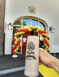 Jubileumpul 150 jaar ALFA voor het vernieuwde proeflokaal in Schinnen