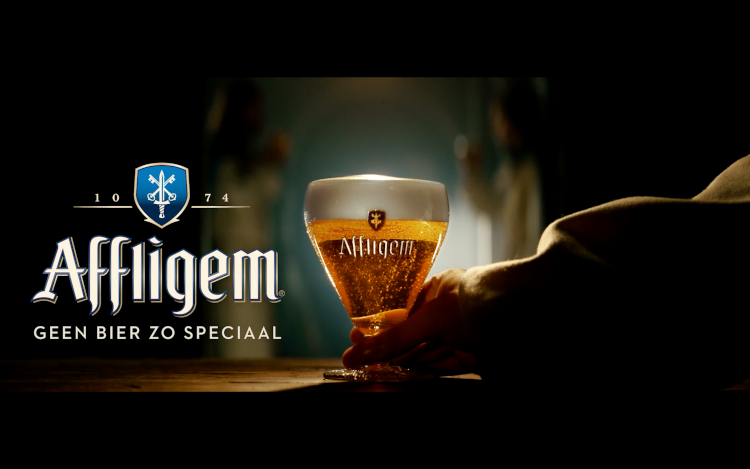 Affligem bier vastgehouden door pater anno 1074 met de tekst 