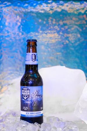 IceBreaker bier van Stadshaven Brouwerij in het ijs