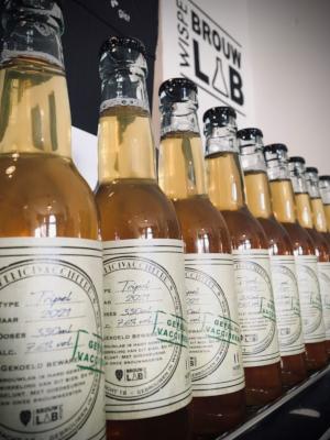 Wispe Gefelicivaccineerd bier op de plank