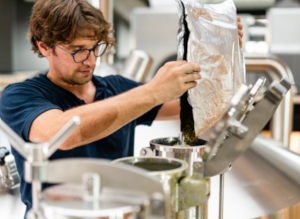 Brouwer in de Stadshaven Brouwerij