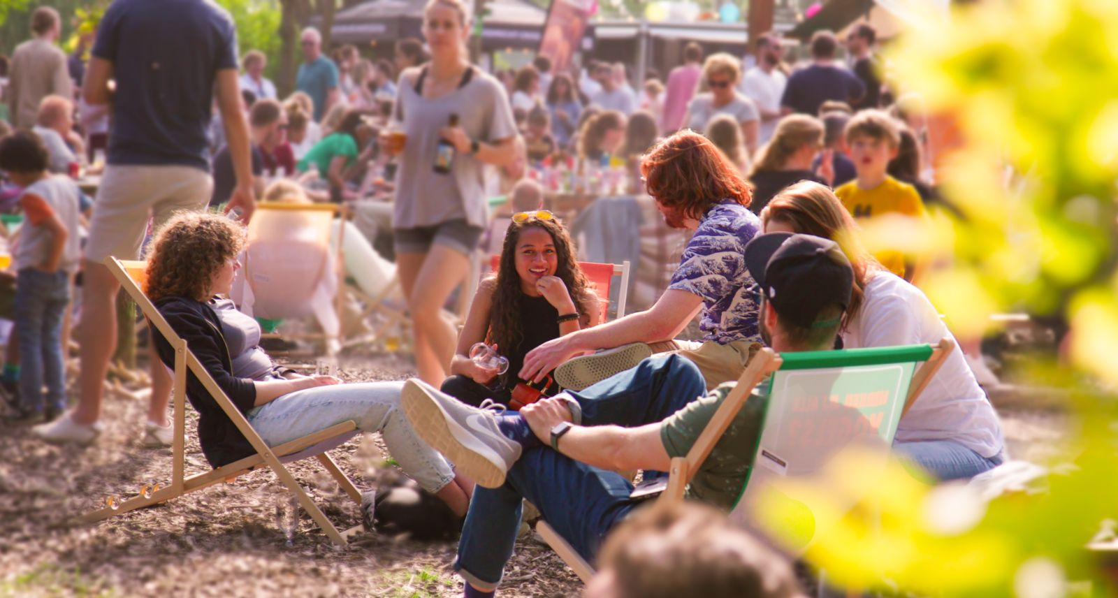 Sfeer tijdens het Festivalk in het Diemerbos bij Bird Brewery