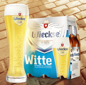 Wieckse Witte sixpack en glas