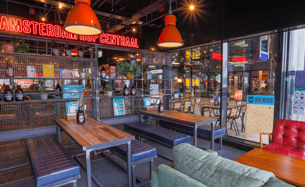 Brewdog bar Amsterdam binnen