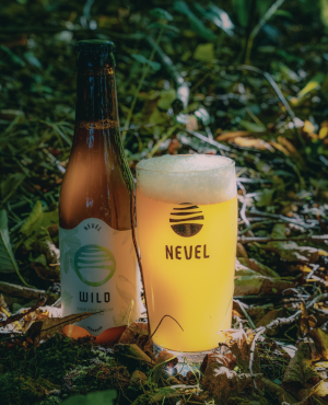 Nevel Wild flesje en glas