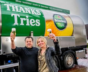 Ondernemers voor Heineken Thankswagen