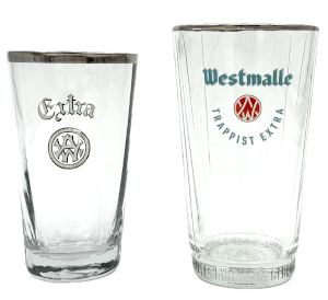 Oude en nieuwe conische glas voor Westmalle Extra