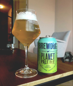 Brewdog Pale Ale blikje en glas