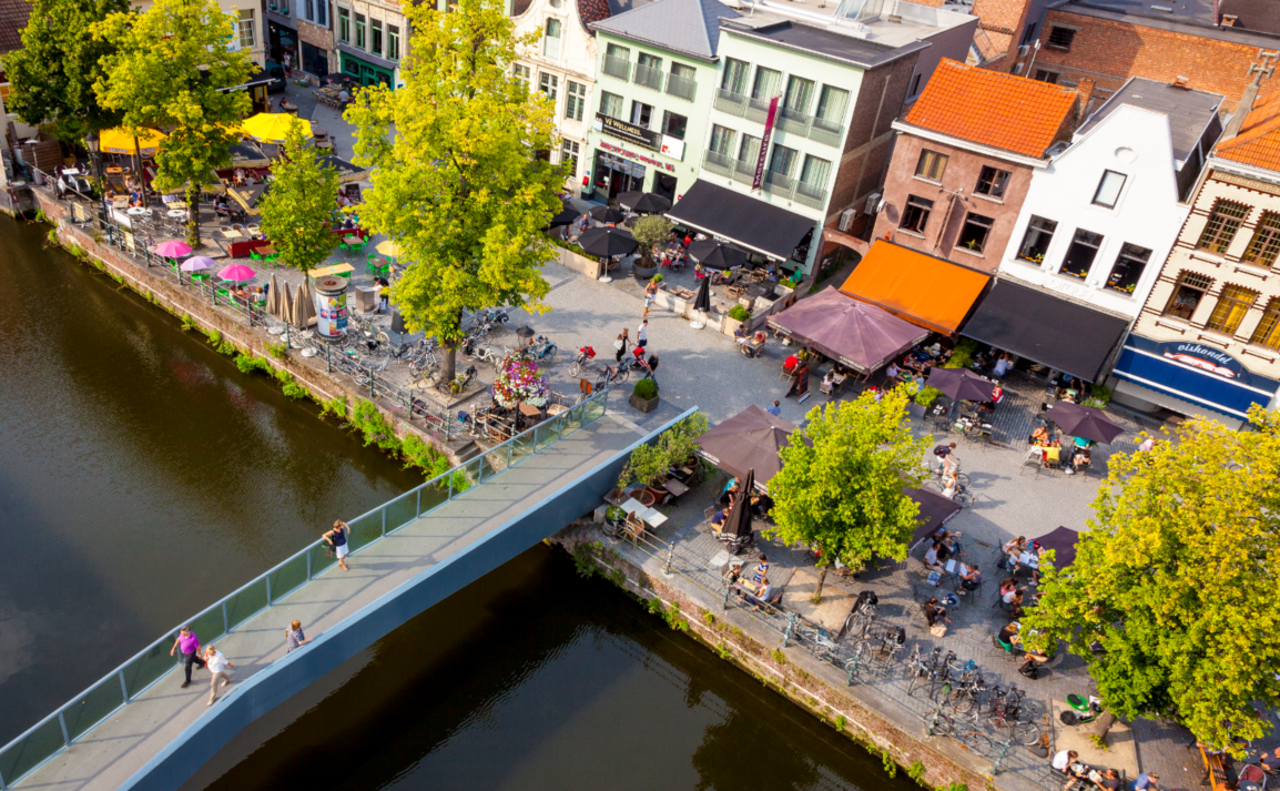 mechelen terrassen en bruggetje