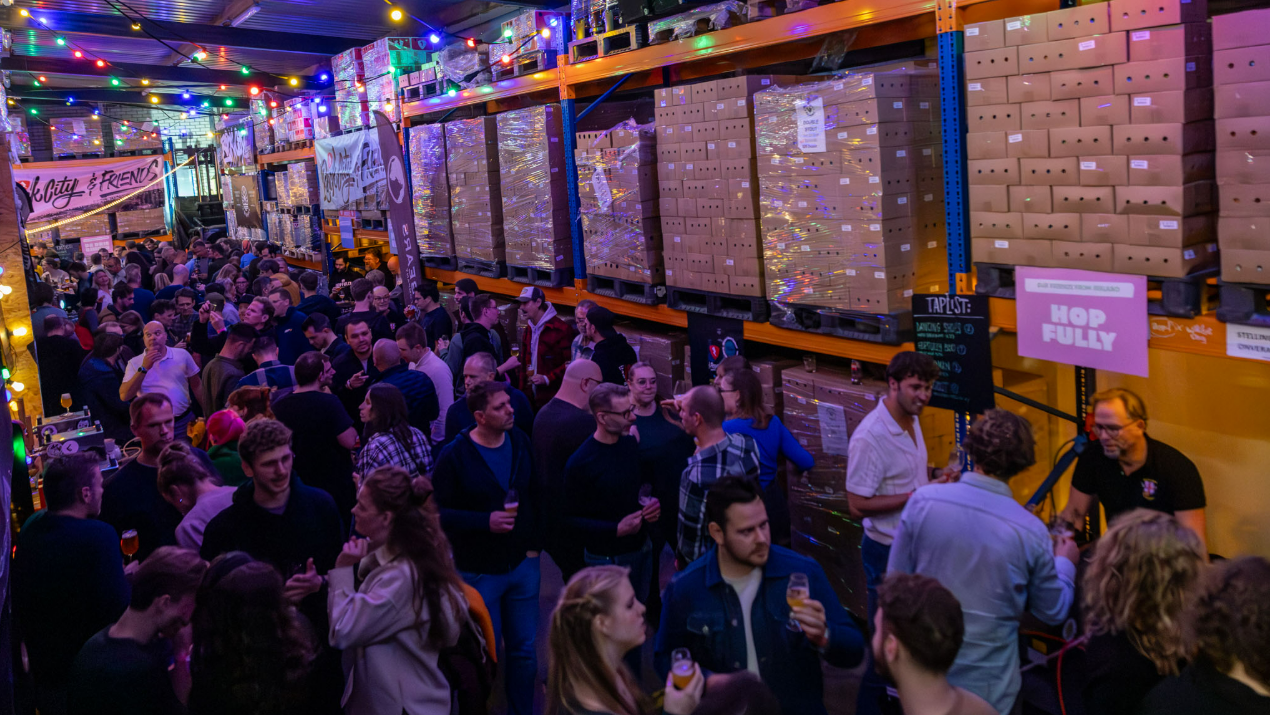 sfeerbeeld vorige editie Rock City and Friends bierfestival