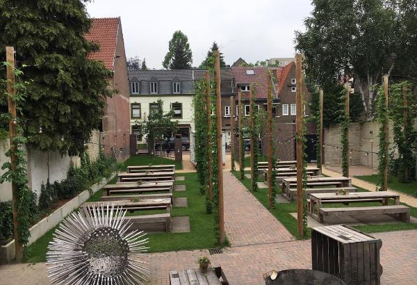 Terras bij Gulpener Terras bij Gulpener