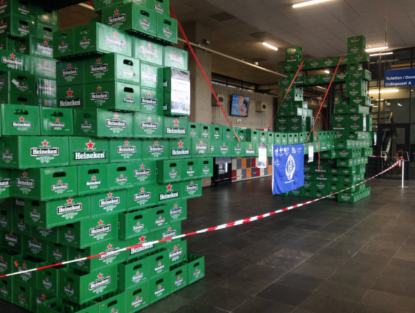 Heineken bierkrattenbrug