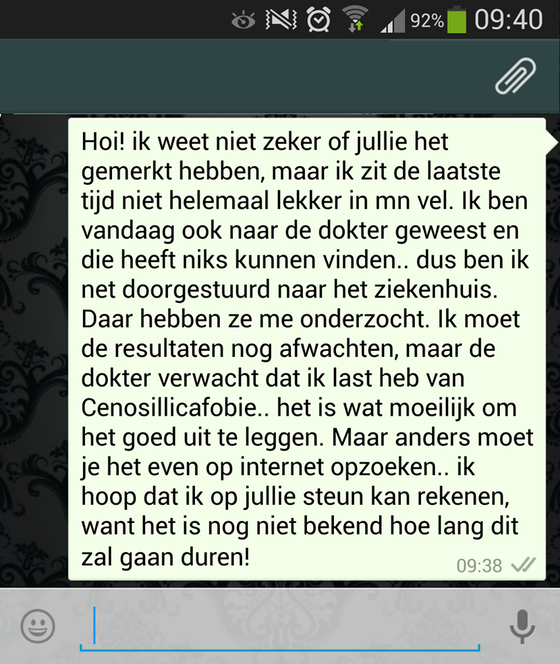 Screenshot van telefoon met de Cenosillicafobie grap Screenshot van telefoon met de Cenosillicafobie grap