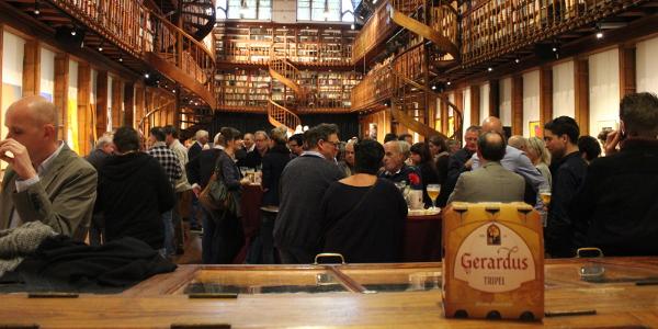 Gerardus Tripel proeven in klooster