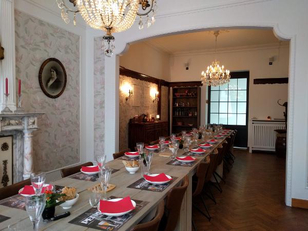 Brouwershuys gedekte tafel