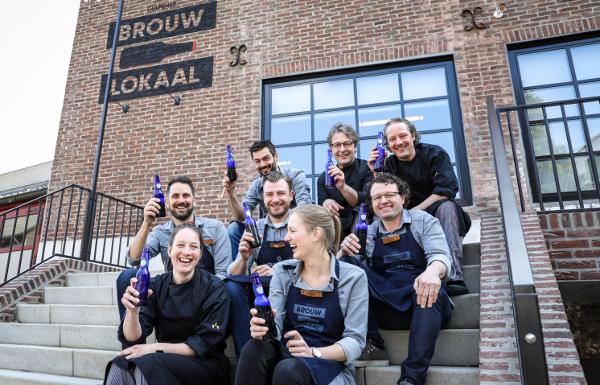 Gulpener Chateau Neubourg bij het Gulpener Brouwlokaal