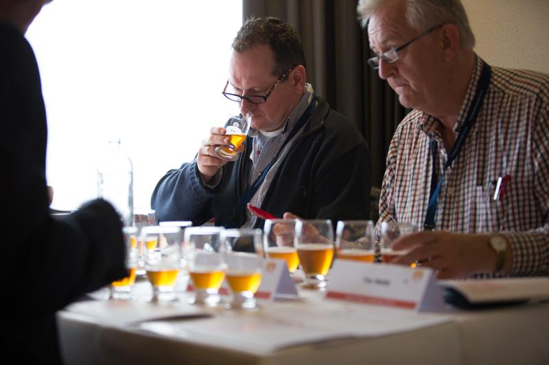 Bier proeven jury