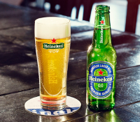 Heineken 0.0 flesje en glas
