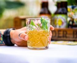 Lowlander bier in een Tumbler