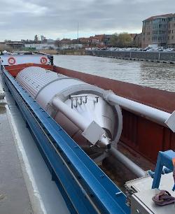 Transport vergistingtanks Brouwerij de Brabandere