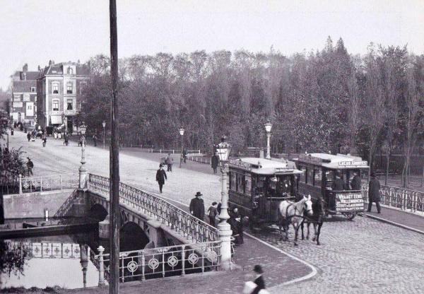 Reclame Van Vollenhoven