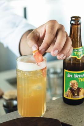 ST. Bernardus Tripel met gerecht