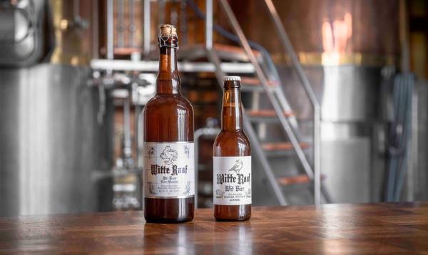 Witte Raaf witbier flessen