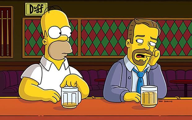 Homer aan de bar met een duff biertje