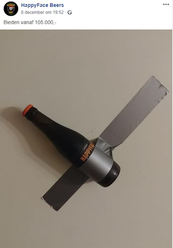 Happy Face bier achter ducttape geplakt Happy Face bier achter ducttape geplakt