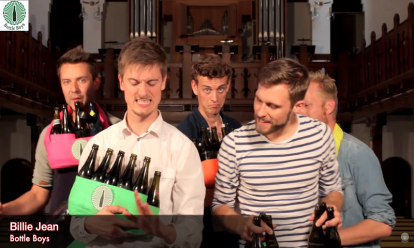 Bottle Boys spelen Billy Jean