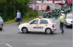 Politiehelpteenhandje