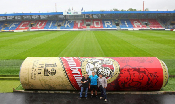 Blik bier dug-out