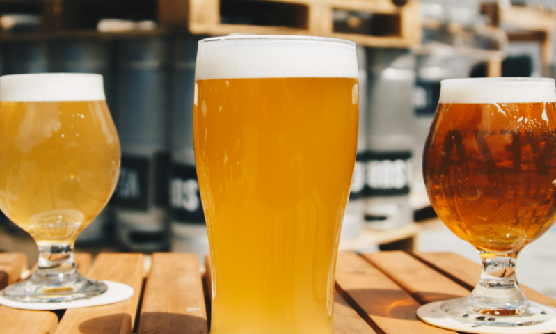 drie speciaalbieren op een rij