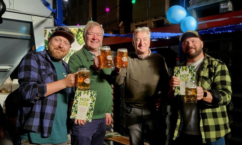 Henri Reuchlin brengt hopboek HOP ODE uit